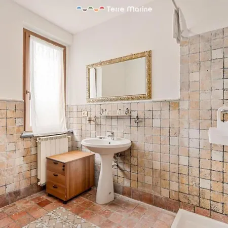 Bed & Breakfast In Vino Veritas